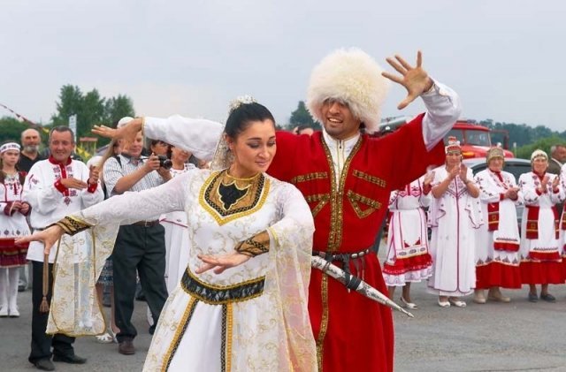 Чувашский праздник «Акатуй» пришел в Тюмень