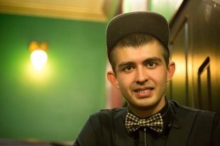 Дмитрий Ткаченко, 22 года — Мой источник — классическая музыка. Желаемое достижение — это полностью сыграться с коллективом, развиться как музыкант и продвигать свое творчество.