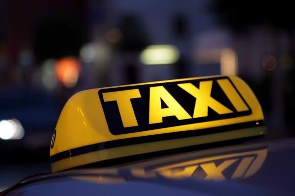 В Караганде выберут лучшее такси.