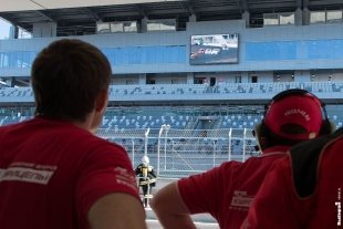 Кольцевые гонки на Сочинском автодроме: Как это было