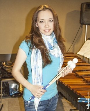 Екатерина, 21 год, артист-инструменталист оркестра ударных инструментов: «Люблю слушать инструментальную музыку в исполнении PercaDu, N.Zivcovic, N.Rzeltman».