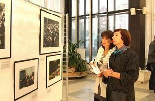 В Самаре откроется выставка картин на тему - «Левое - правое»