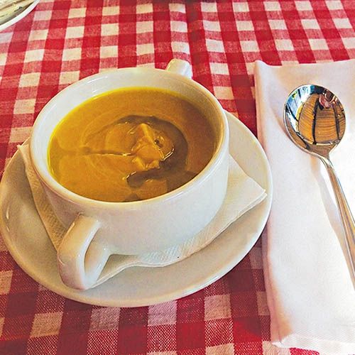 Суп из Джека: крем-суп из тыквы в Mama Roma