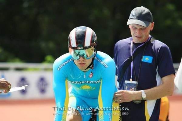 Карагандинец Павел Воржев привез золото с Кубка Азии по велоспорту.