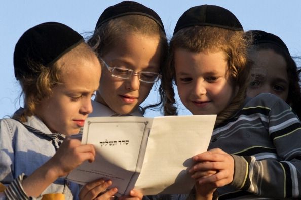 В израильских школах можно не изучать светские науки