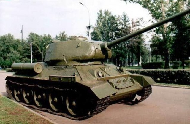 В Самаре собираются установить новый военный памятник - танк Т-34 