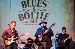 Blues & Bottle set