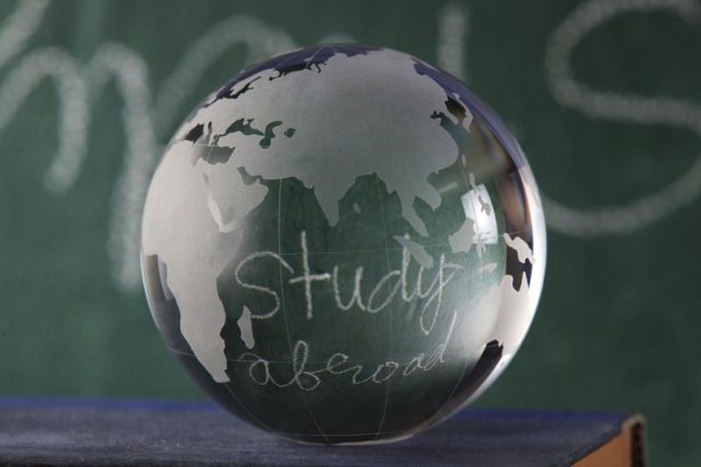 Студенты раскроют все секреты обучения за границей