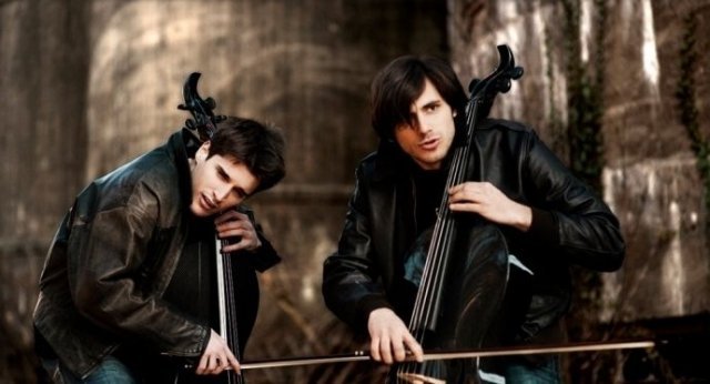 2CELLOS