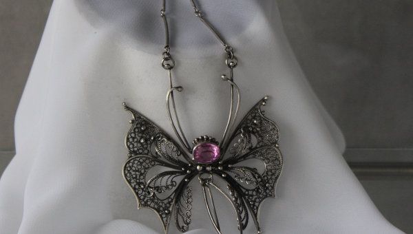 В Астане пройдет персональная выставка известного художника-ювелира Берика Алибая