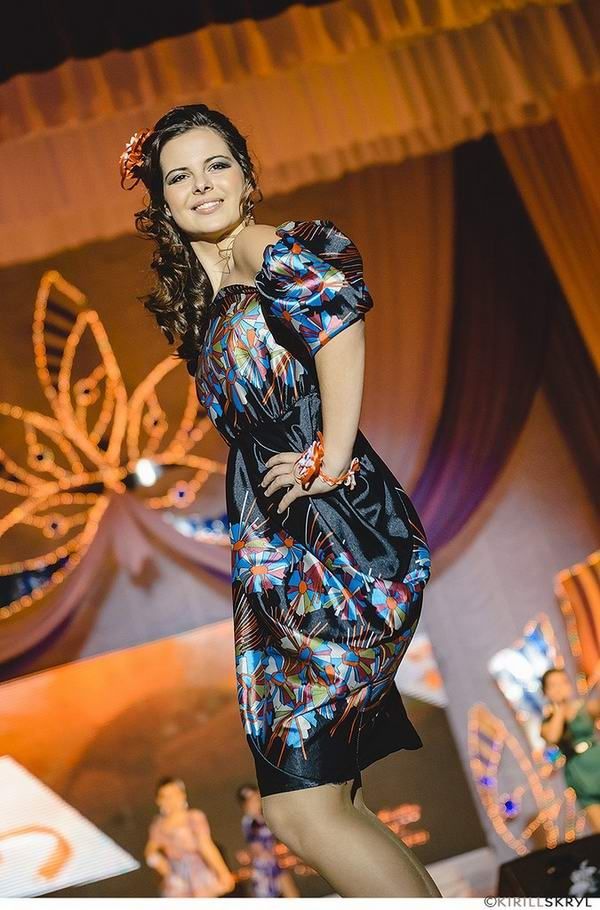 Сегодня в Темиртау пройдет III Региональный конкурс модельеров-дизайнеров "Золотая нить – 2015".
