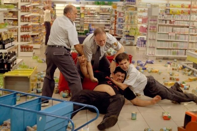 Тюменцам покажут кино про любовь уборщицы и охранника