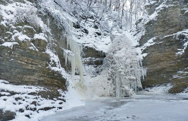 Ростовчане отправятся на экскурсию к ледяным водопадам