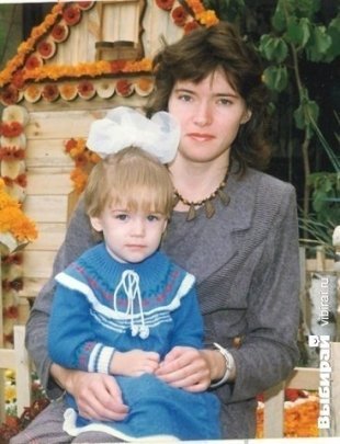 Шкарина Виолетта с дочерью Швецовой Светланой