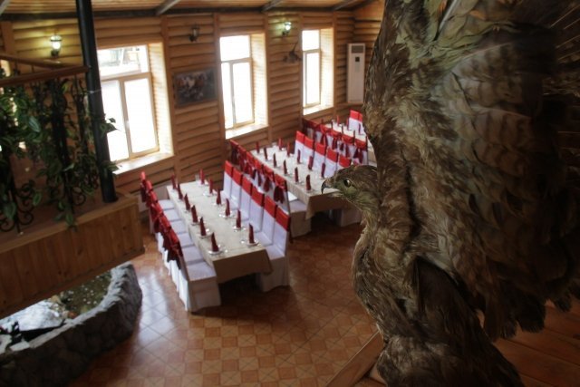 «Там крокодилы, львы и гориллы…». «Животные» элементы в оформлении ресторанов