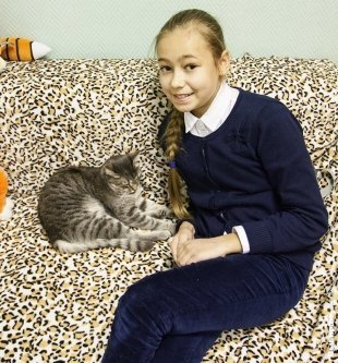 Алина, 11 лет: «Мари из мультика «Коты-аристократы». Очень красивая, мне нравится!»
