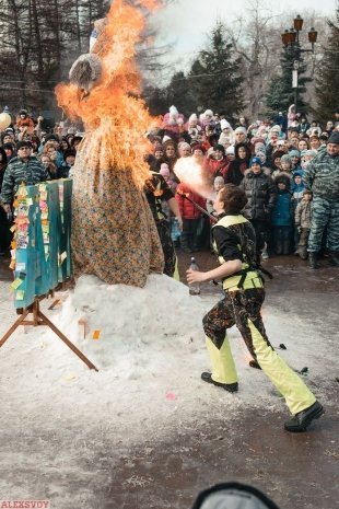 Яркая масленица в горсаду им. Пушкина