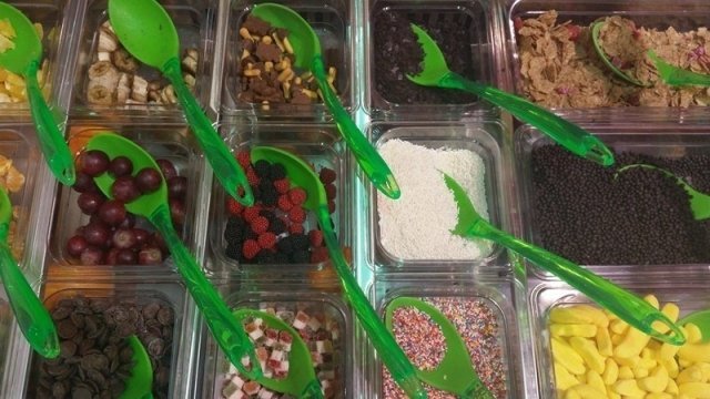 В Красноярске появился йогурт-бар