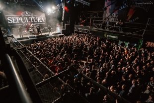 Концерт группы Sepultura