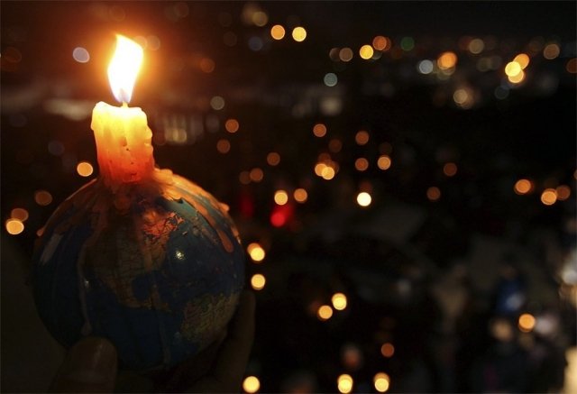 Тюменцы зажгут свечи в «Час Земли»