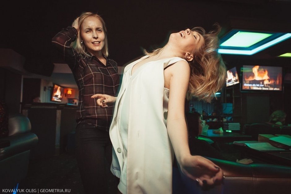 Фотоотчет празднования «1 апреля» в бар-клубе «Come in»