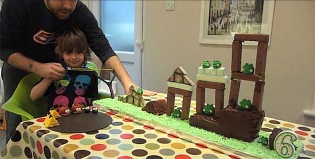 Видео дня: Торт Angry birds в подарок на день рождения