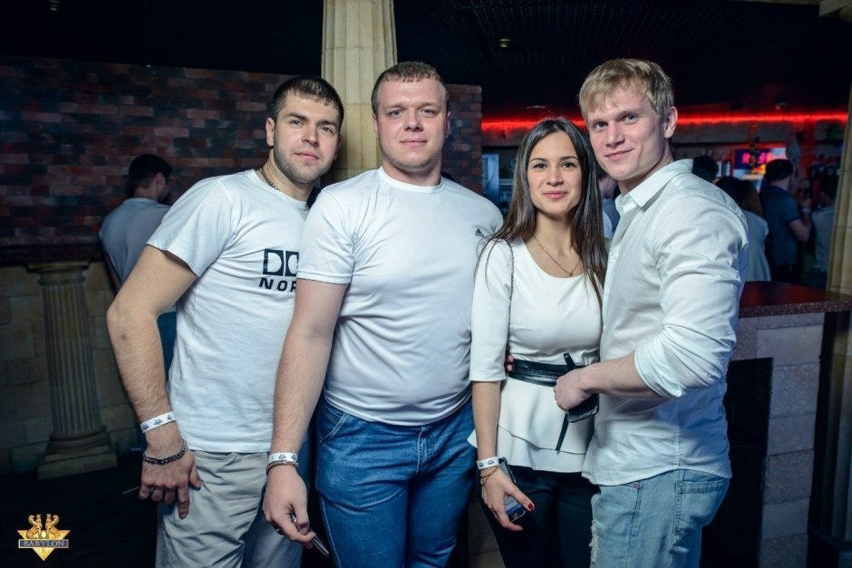  White Party в р/к Babylon