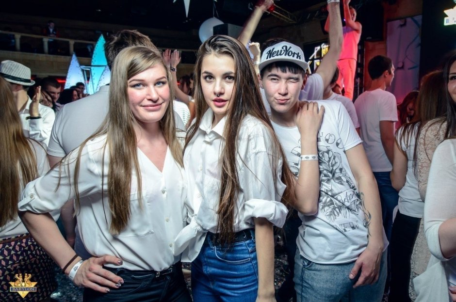  White Party в р/к Babylon