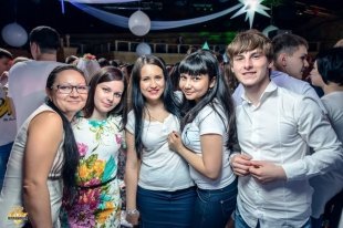  White Party в р/к Babylon