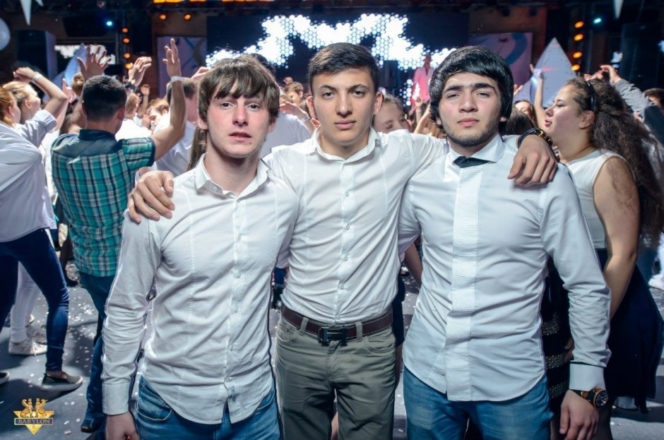  White Party в р/к Babylon