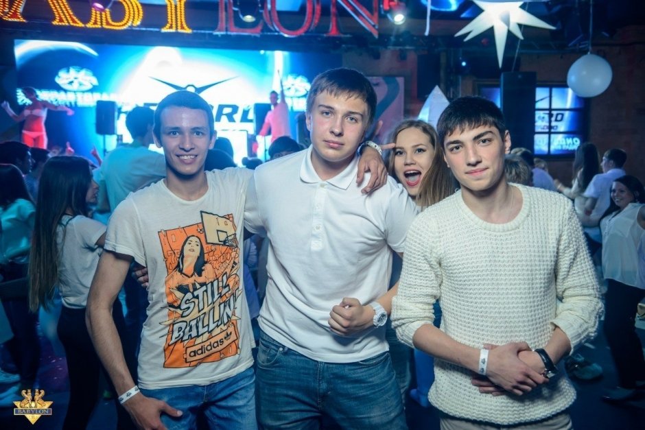  White Party в р/к Babylon