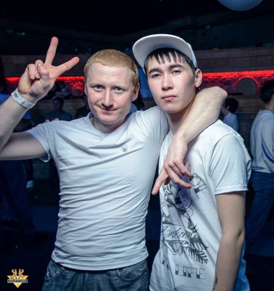  White Party в р/к Babylon