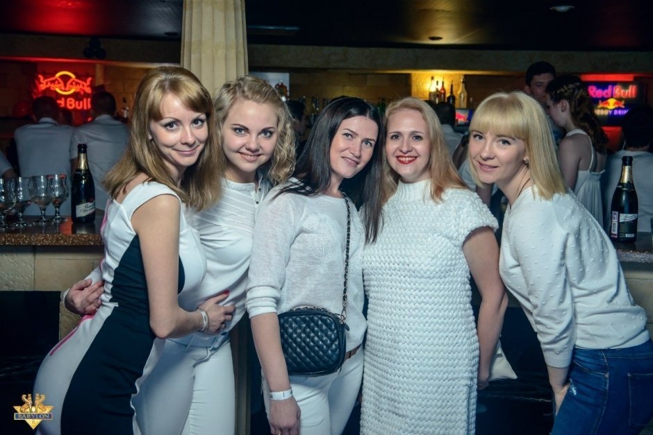  White Party в р/к Babylon