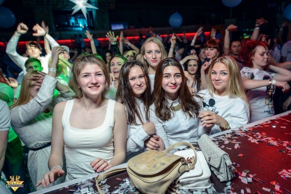  White Party в р/к Babylon