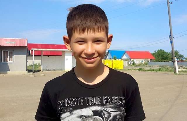 Семиклассник из Уральска Никита Тюкин спас двух тонущих девочек