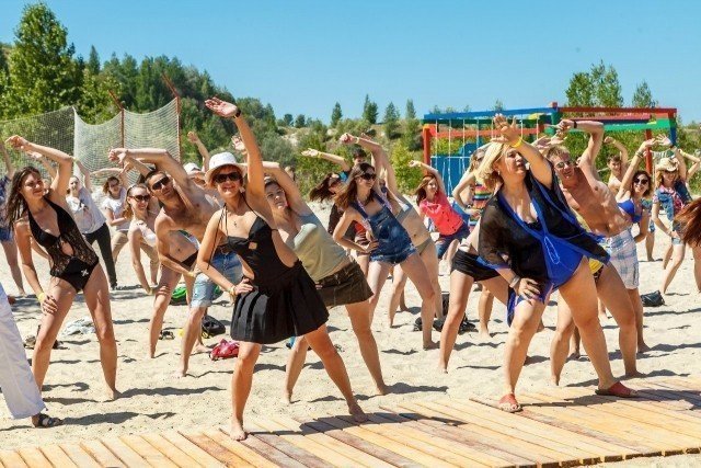 Пляжный фестиваль El Festo переносится на 25 июля