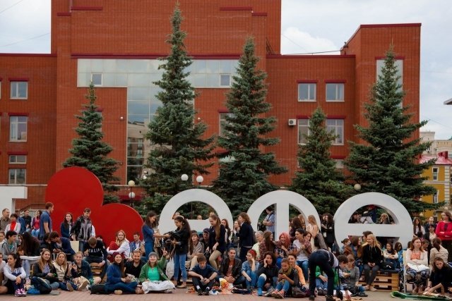 Показы уличного кино в Уфе продолжаются