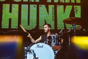 Chunk! No, Captain Chunk!