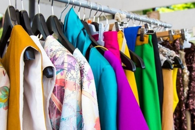 В «КомсоМОЛЛе» открылись два новых магазина одежды  – Levall и Relax Mode