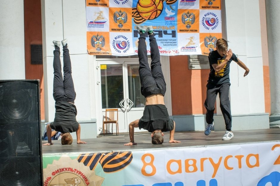 В Челябинске прошел всероссийский чемпионат по уличному баскетболу «Оранжевый мяч»