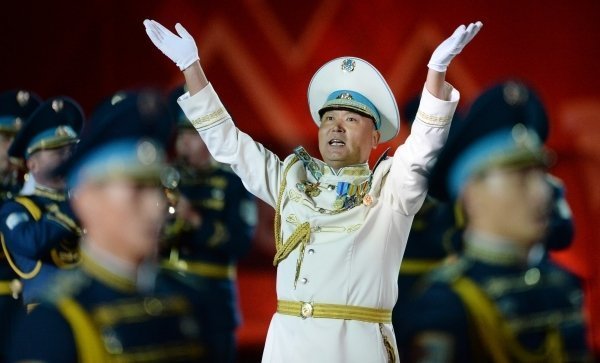 Казахстанский военный оркестр "взорвал" Красную площадь в Москве