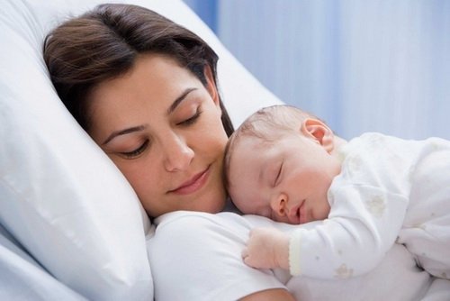 20 сентября в Казахстане отметят День матери