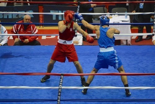 В Караганде проходит чемпионат области по боксу