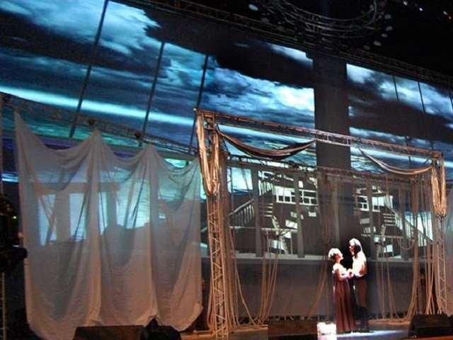 В Челябинске споют известную «Юнону и Авось»