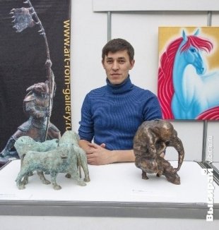 Альфиз, 30 лет, скульптор (Пермь): «Даши Намдаков, Роден, Дали, Пикассо. Самобытные мастера очень вдохновляют на новые работы».