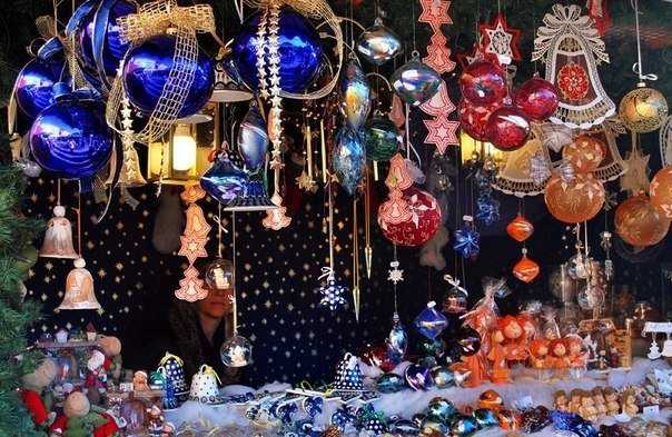 В центре Сочи открывается Новогодний базар
